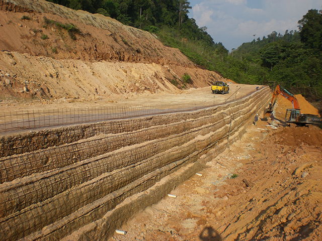 What are Geogrids Used for and How to Install Geogrids?